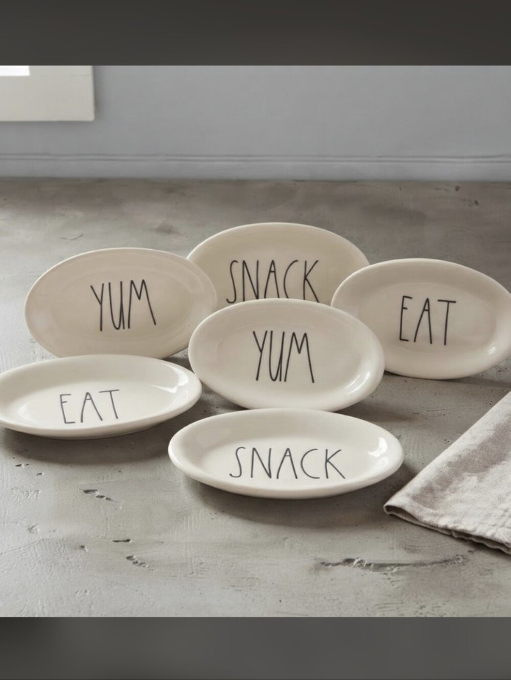 NWOT Rae Dunn "EAT" "YUM" "SNACK" Ceramic Oval Plates - Set of 6